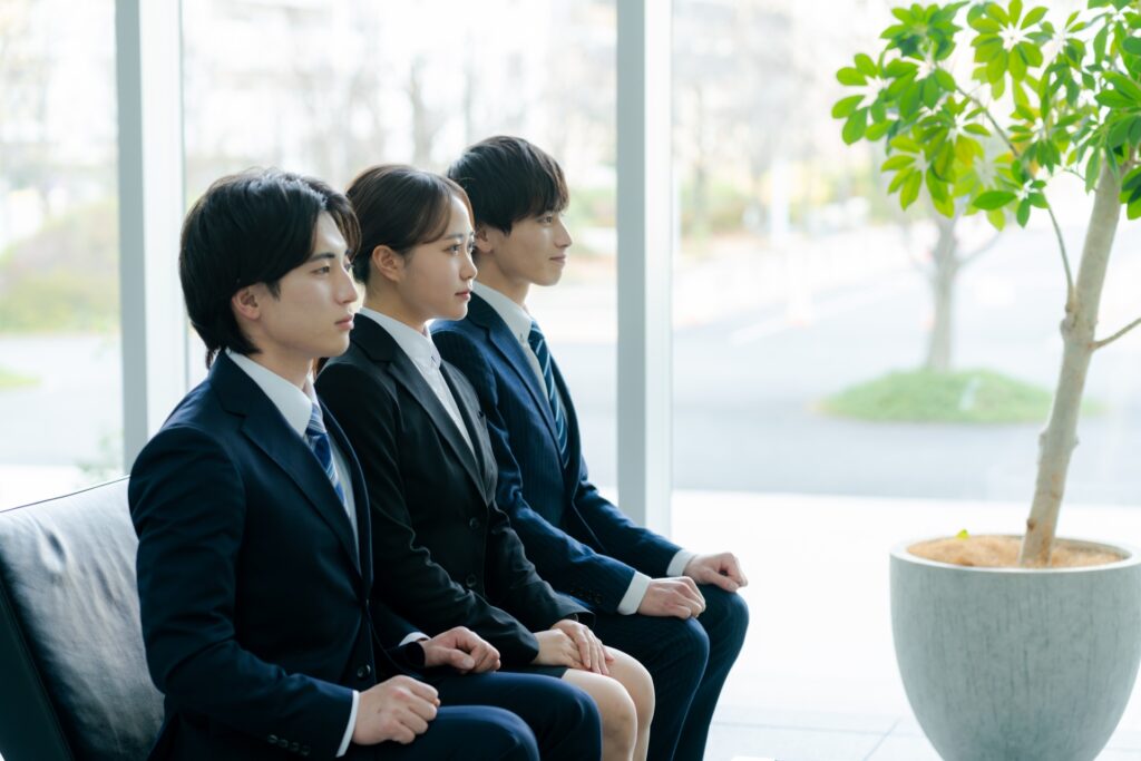 就職活動する学生のイメージ画像